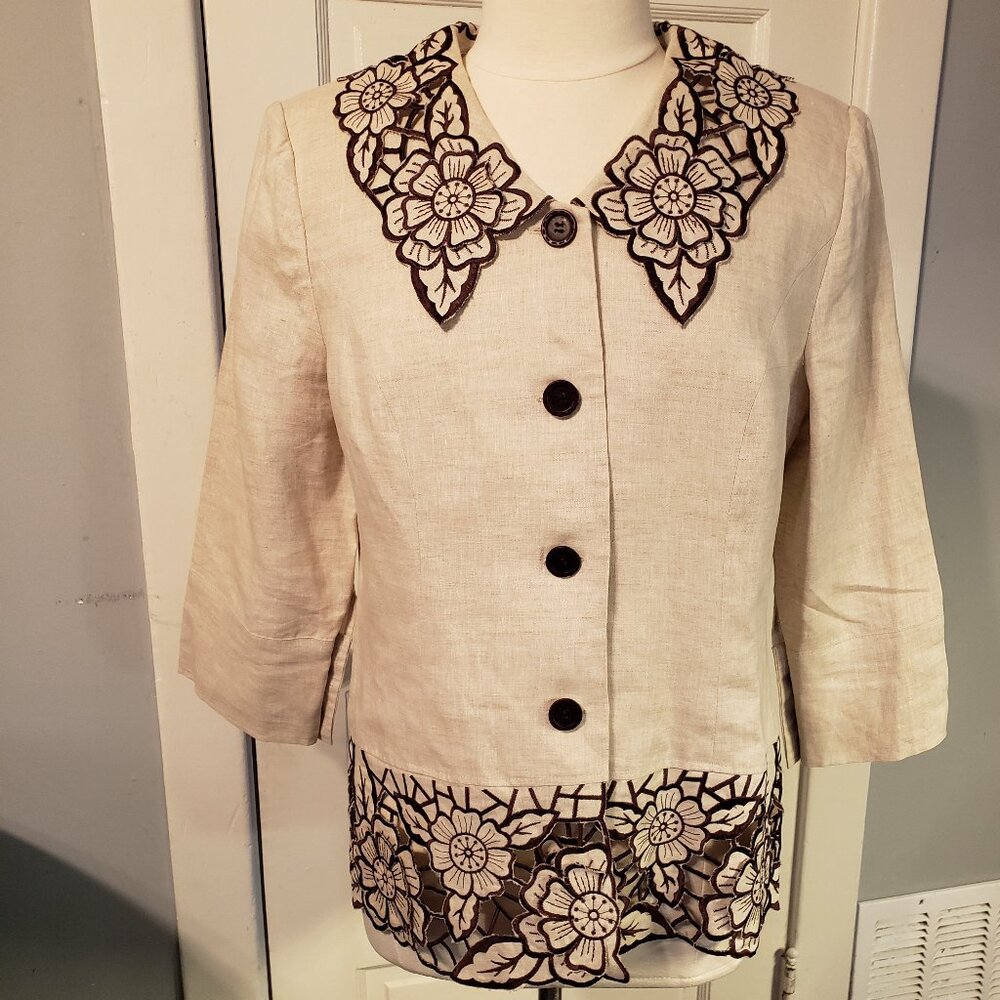 CARISSIMO Linen Embroidered Floral 3/4 Sleeve Lightweight Beige Jacket